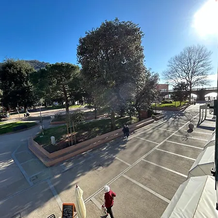 Amabile Location Near Beaches *